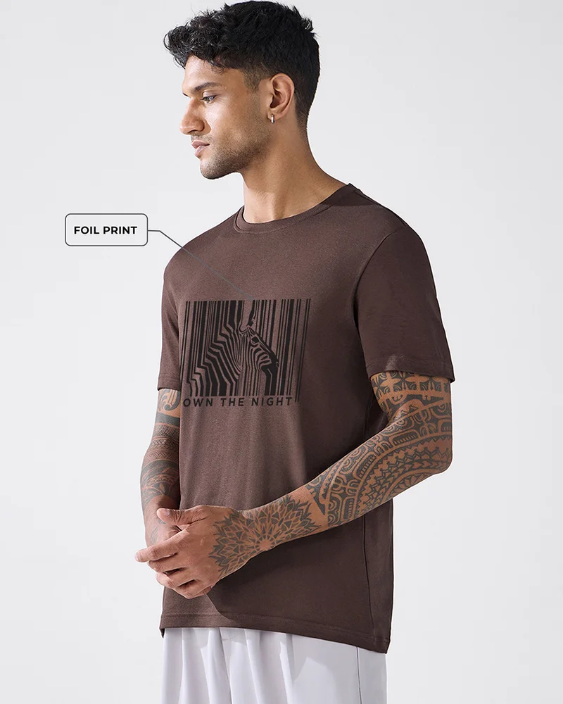 بيواكوف Men's Coffee Brown Own The Night Graphic Printed T-shirt